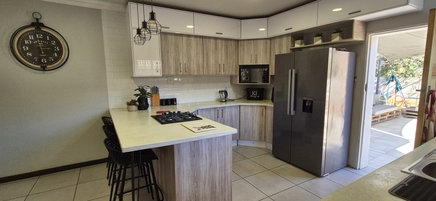 4 Bedroom Property for Sale in Vaalpark Free State